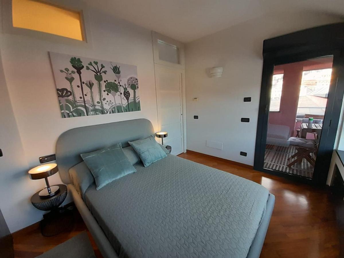 Апартаменты Bilocale Vista Mare Con Terrazzo-Porto Antico- Parcheggio Scontato Генуя Экстерьер фото