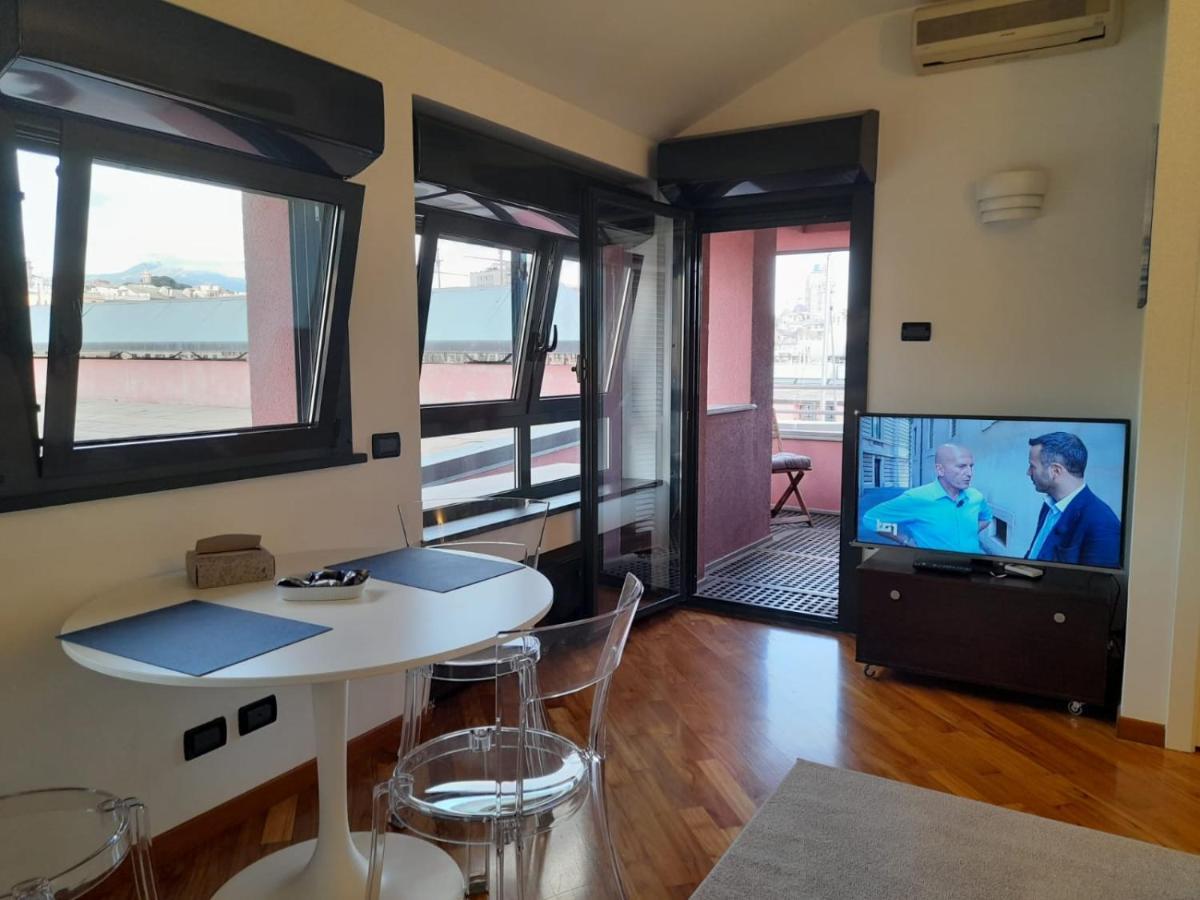 Апартаменты Bilocale Vista Mare Con Terrazzo-Porto Antico- Parcheggio Scontato Генуя Экстерьер фото